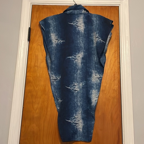 Thread Story - Picture 2 of 9